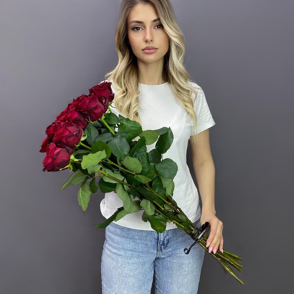 Розы на похороны 10 штук